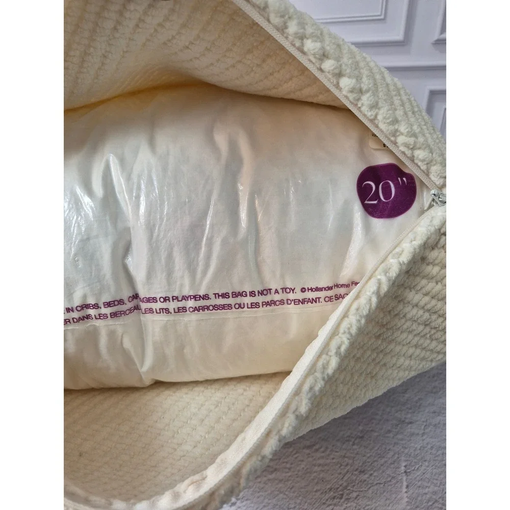 Pottery Barn Textured Coton 20x20 Throw Pillows Set of 2 Cream Woven Down Insert